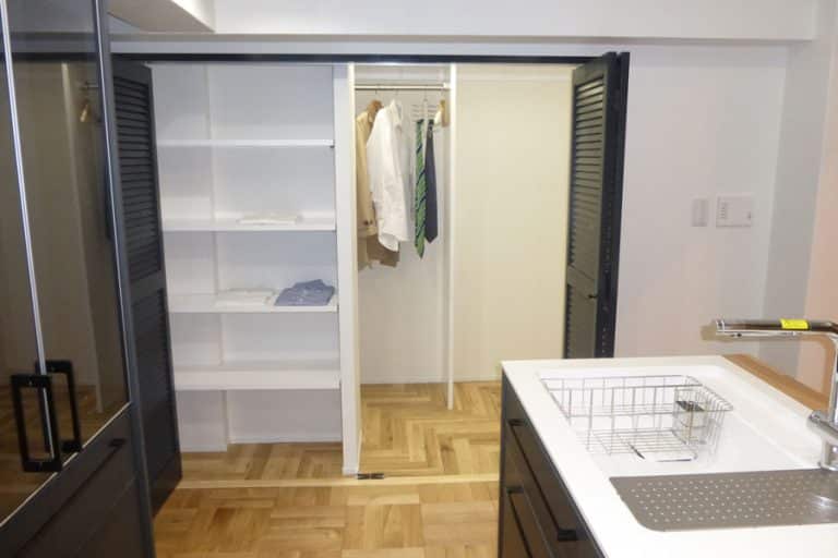 クローゼット