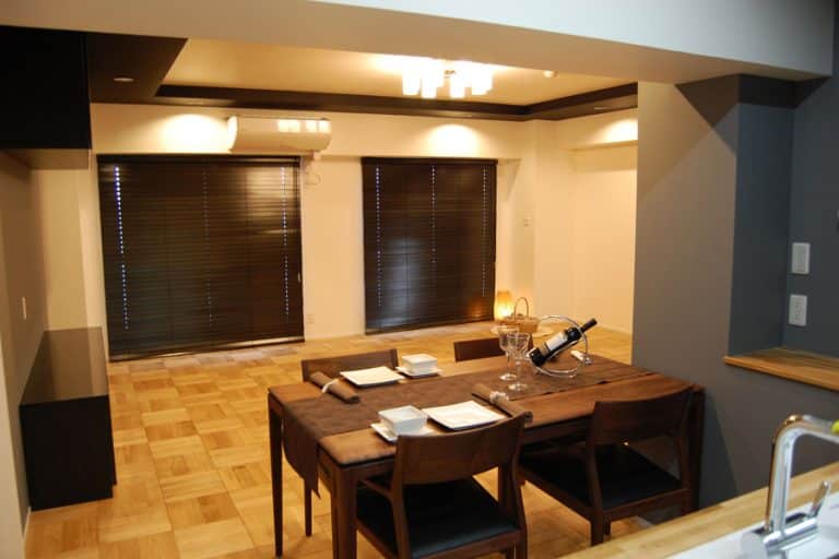 ダイニング