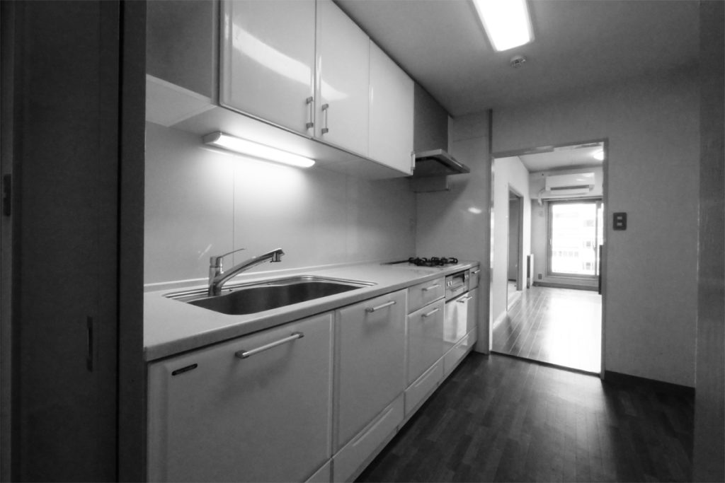 リフォーム前のキッチン