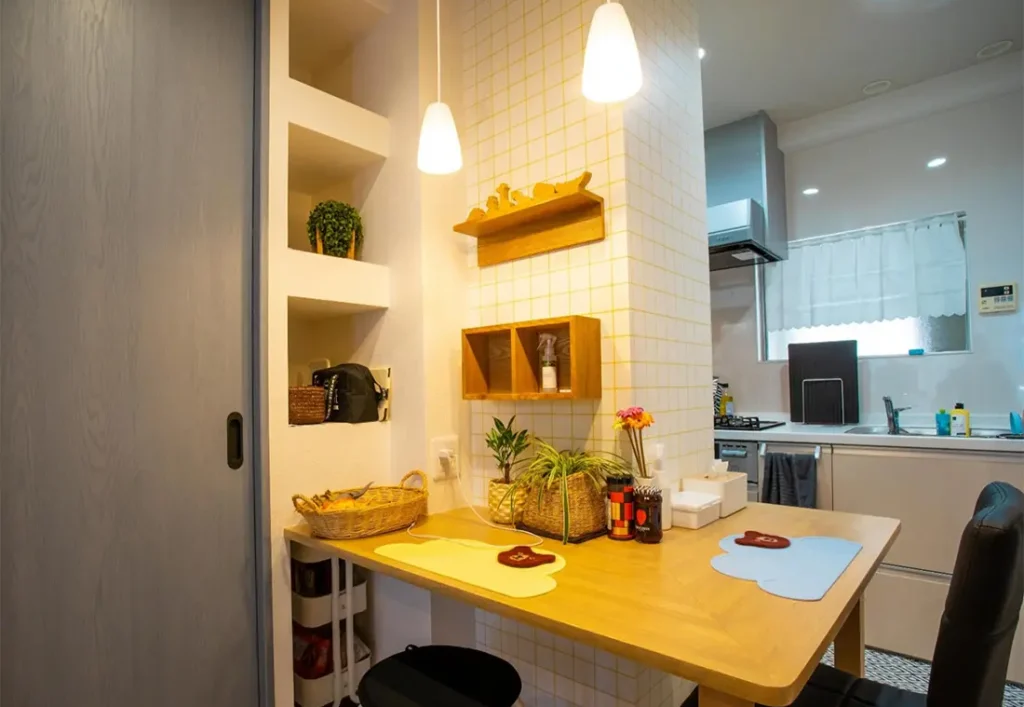 ダイニング ダイニング