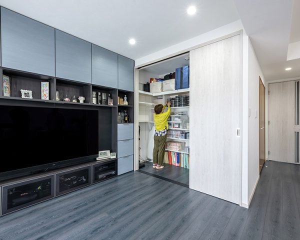 リビングの収納スペース