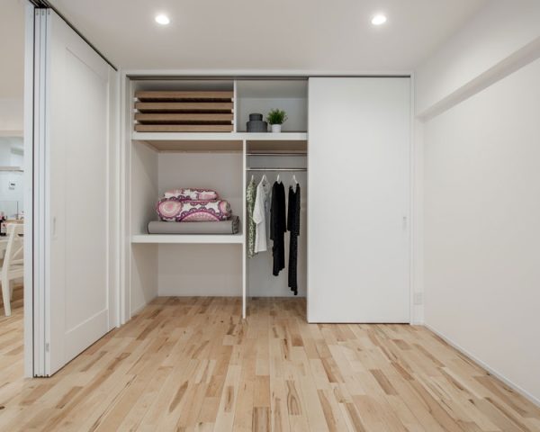 洋室のクローゼット